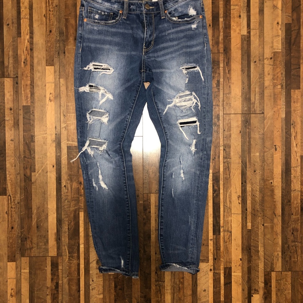 BKE Stella mid-rise distressed jeans